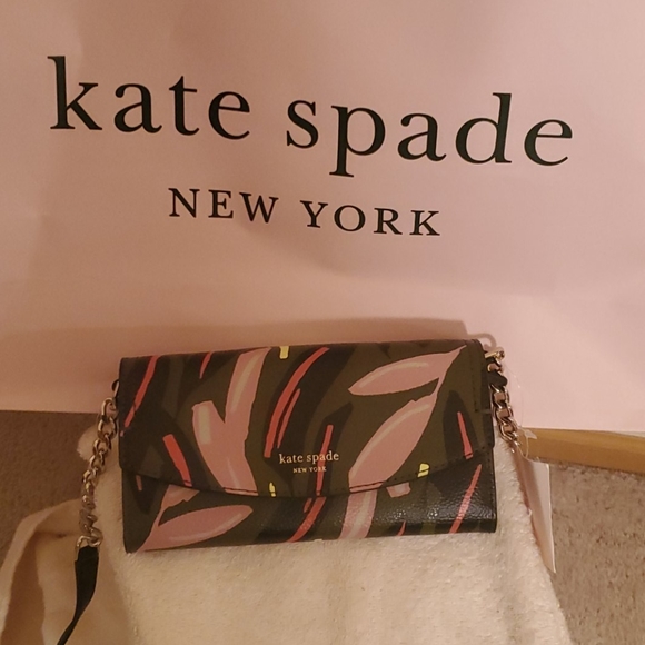 kate spade Handbags - Kate Spade Wallet on a chain